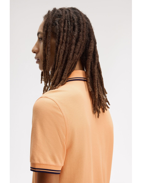 Polo manga corta M3600 Fred Perry naranja pastel